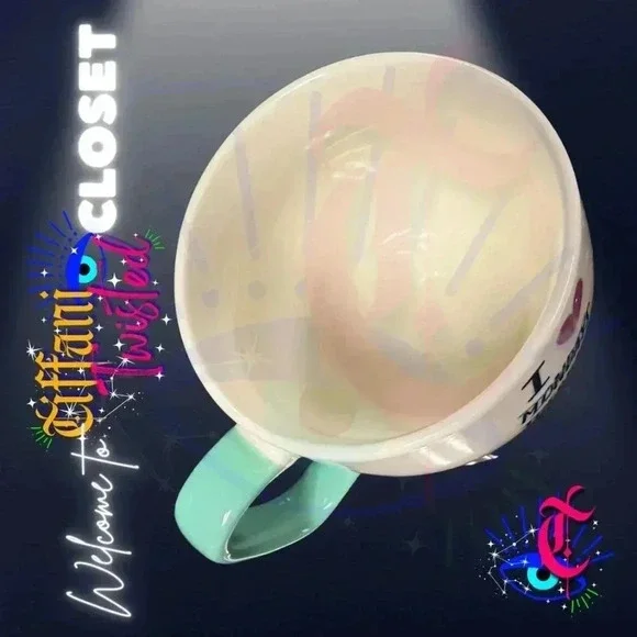 Fun "I ❤️ Weekends" Mug - Whimsical Design with Mint Handle - Picture 2 of 3